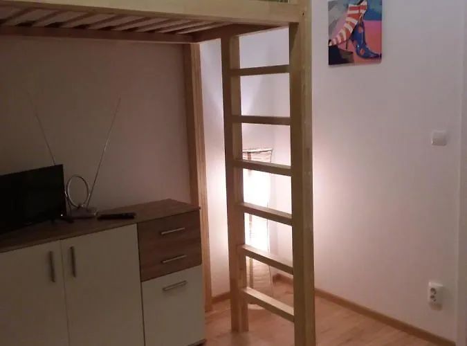 Vandrarhem Living In The Box *