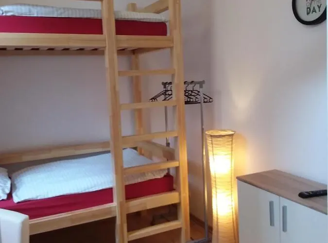 Living In The Box * Berlim